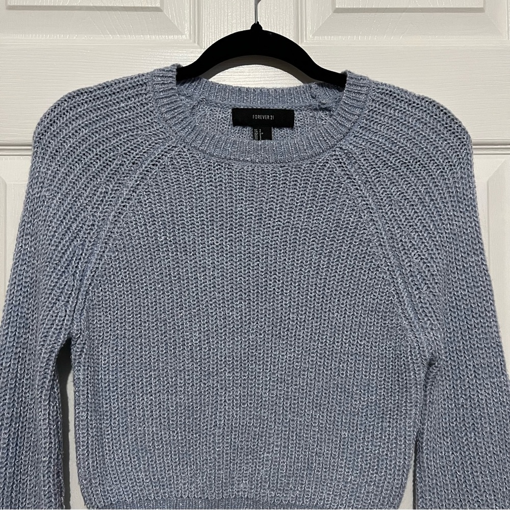 💗 Forever 21 - Womans Knit Pullover - Picture 2 of 11